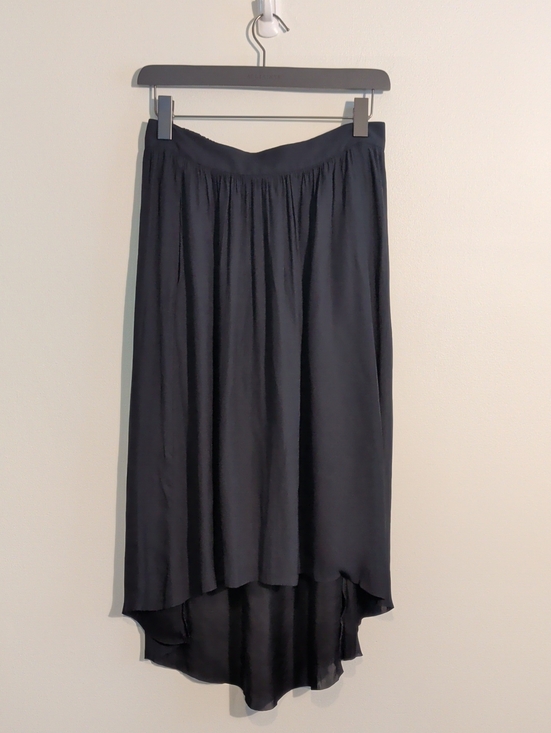 Aritzia Dresses & Skirts - ARITZIA talula black hi-low midi skirt - size medium